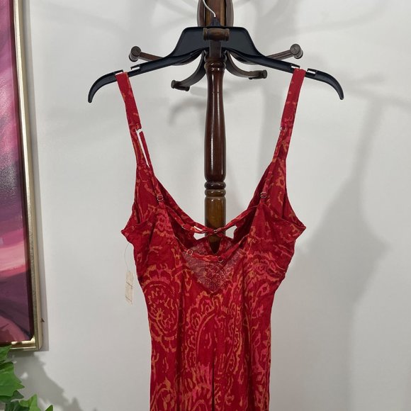 Free People Mystical Mindset Printed Maxi in scarlett combo Size M - Picture 10 of 15